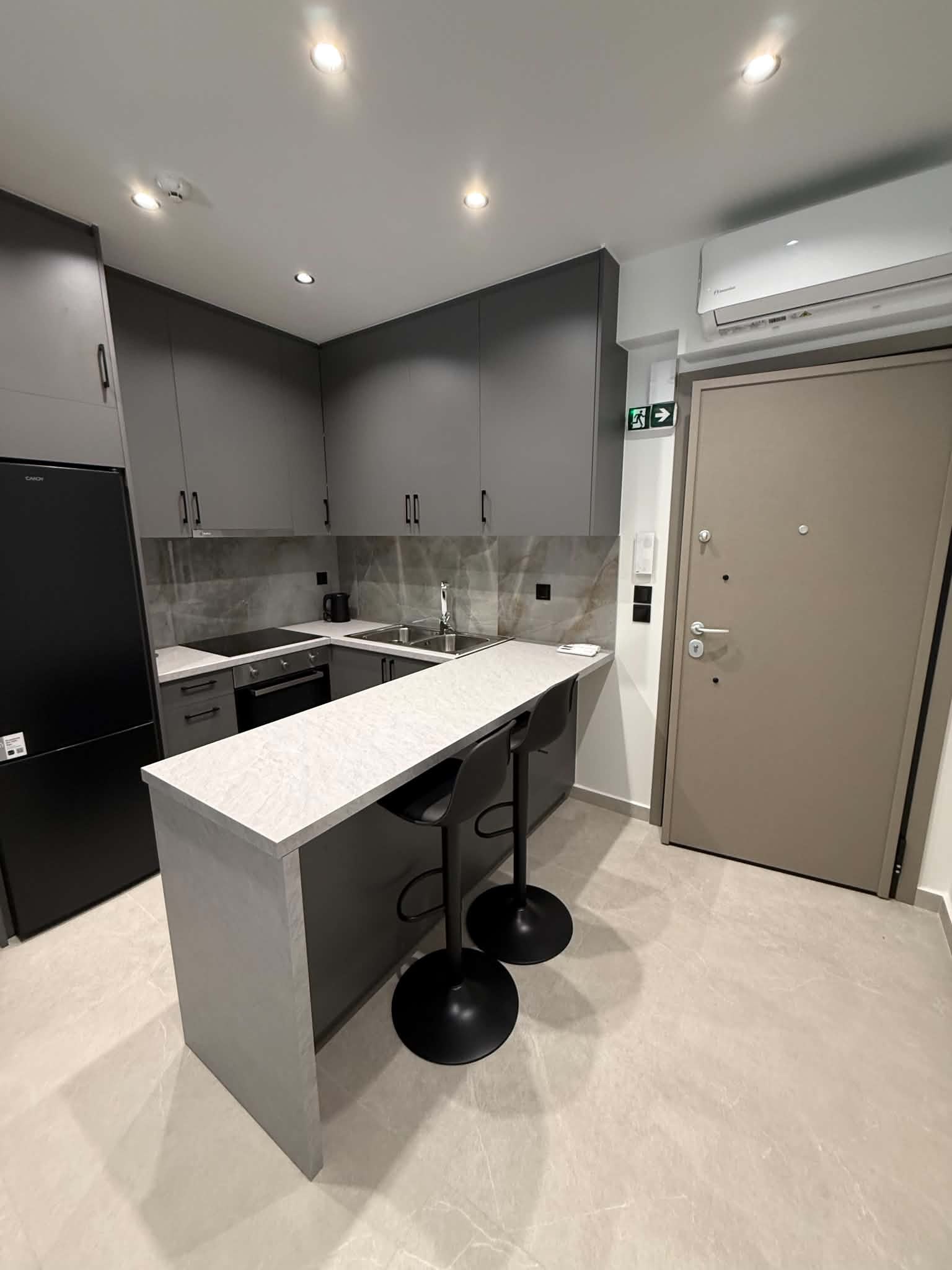 Furnished kitchen